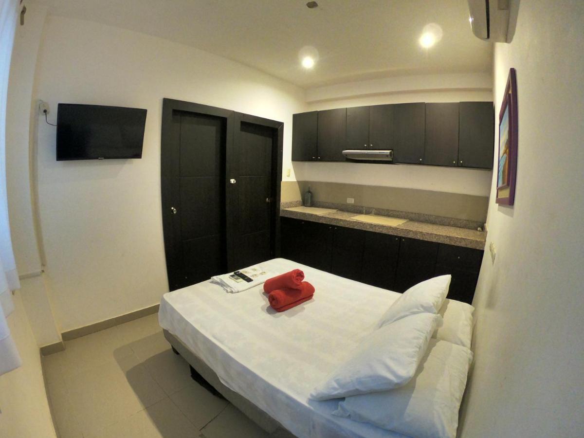Kiwi Suites Hostel Montañita Dış mekan fotoğraf
