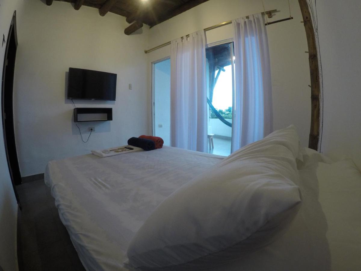 Kiwi Suites Hostel Montañita Dış mekan fotoğraf